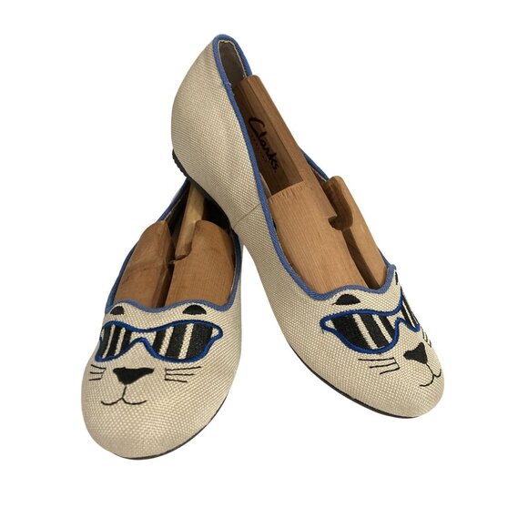 White Mountain Women’s size 7.5 beige Embroidered Cat  Slip-On Loafers shoes - Picture 1 of 7